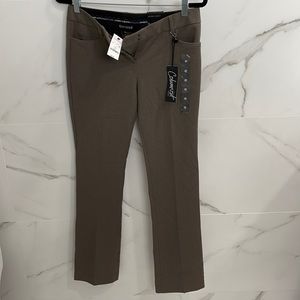 Brand New Express work pants ‘Barely Boot’ model